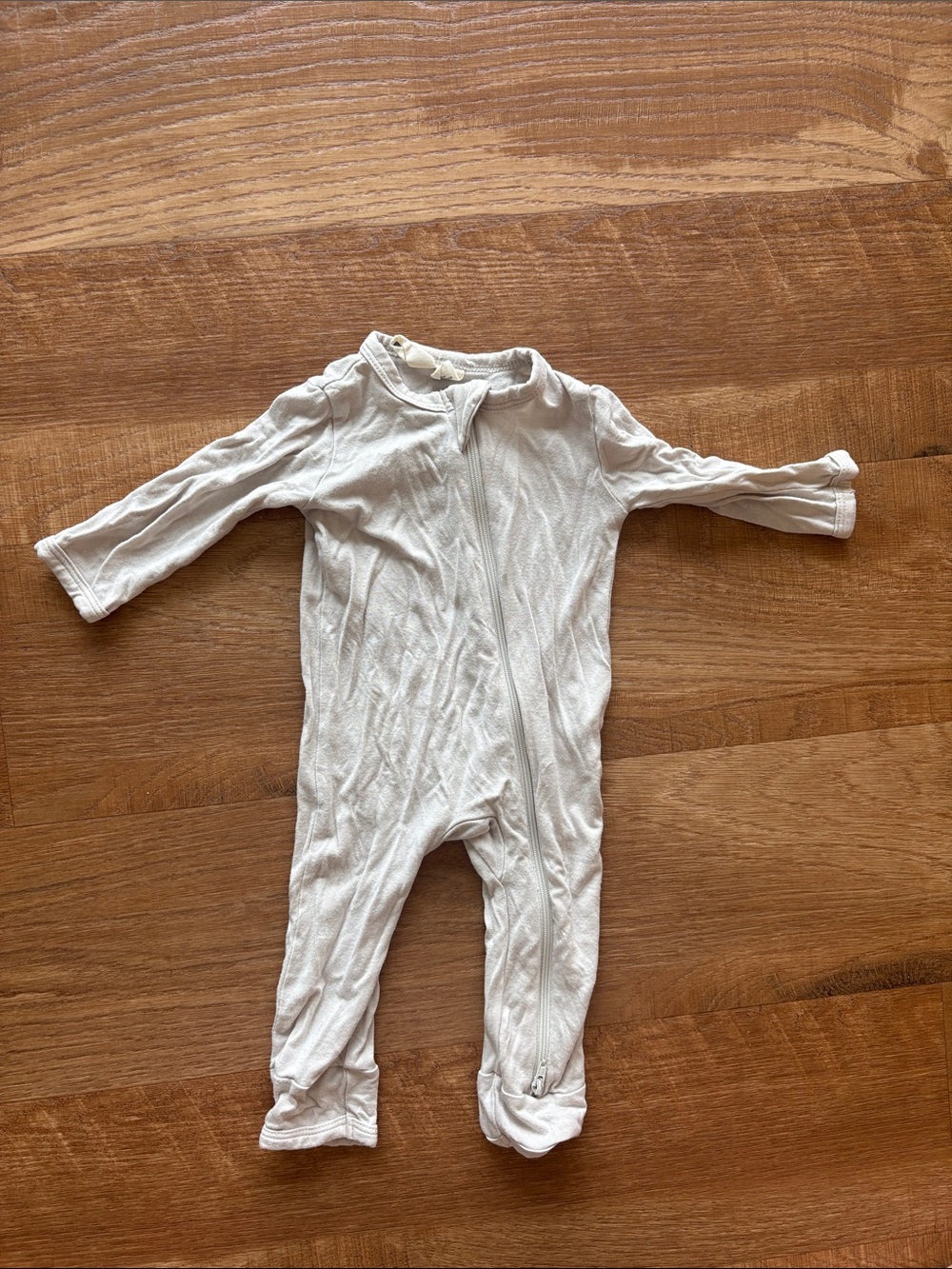 Kyte BABY Gray Long-Sleeve Zip One-Piece Footie